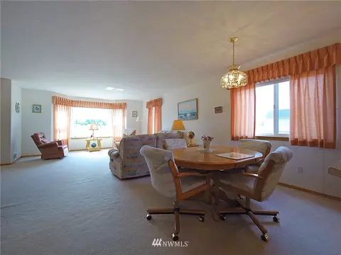 1572 Marine Dr, Sequim, WA 98382 photo 9