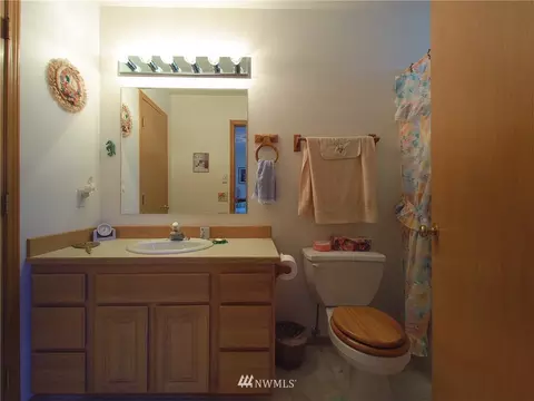 1572 Marine Dr, Sequim, WA 98382 photo 18