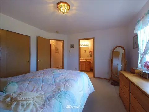 1572 Marine Dr, Sequim, WA 98382 photo 20