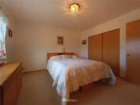 1572 Marine Dr, Sequim, WA 98382 photo 16