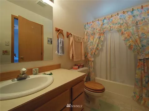1572 Marine Dr, Sequim, WA 98382 photo 17