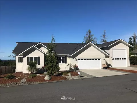 640 Happy View Ln, Sequim, WA 98382 photo 1