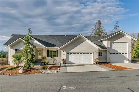 640 Happy View Ln, Sequim, WA 98382 photo 2