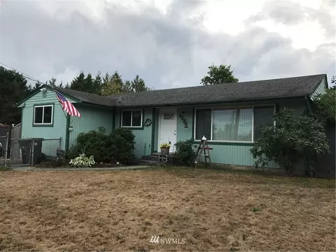 9330 Sharon Dr, Everett, WA 98204 photo 1