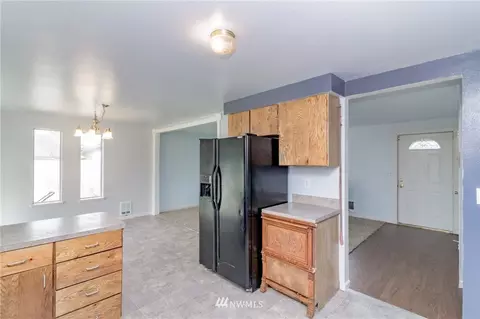 17416 6th Avenue Ct E, Spanaway, WA 98387 photo 10