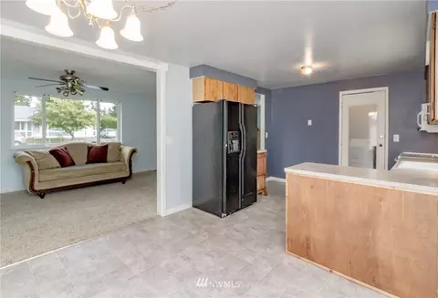 17416 6th Avenue Ct E, Spanaway, WA 98387 photo 6