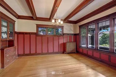 2823 10th Ave E, Seattle, WA 98102 photo 5