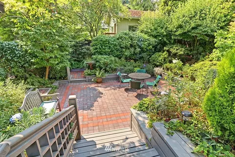 2823 10th Ave E, Seattle, WA 98102 photo 12