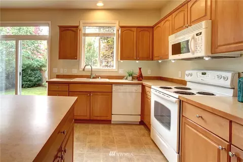 7061 Radius Loop SE, Lacey, WA 98513 photo 8