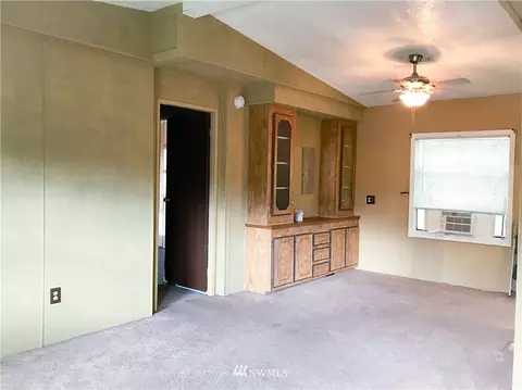 134 Alpha Dr, Longview, WA 98632 photo 4
