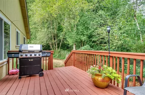 1220 Devon Loop NE, Olympia, WA 98506 photo 17