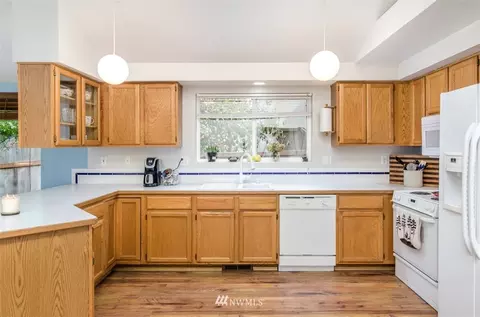 1220 Devon Loop NE, Olympia, WA 98506 photo 7