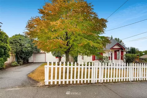 7510 Beverly Ln, Everett, WA 98203 photo 2