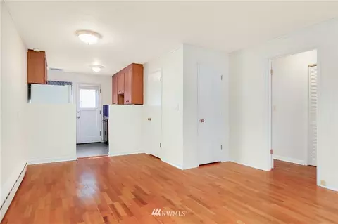 332 Summit Ave E, Seattle, WA 98102 photo 6
