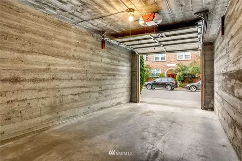 332 Summit Ave E, Seattle, WA 98102 photo 23
