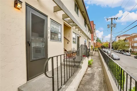 332 Summit Ave E, Seattle, WA 98102 photo 22
