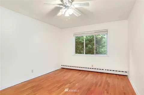332 Summit Ave E, Seattle, WA 98102 photo 14