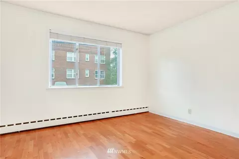 332 Summit Ave E, Seattle, WA 98102 photo 17