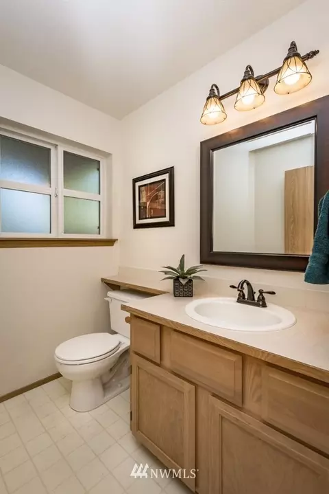 6040 Gresham Ln SE, Lacey, WA 98513 photo 21