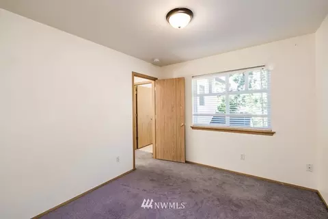6040 Gresham Ln SE, Lacey, WA 98513 photo 18