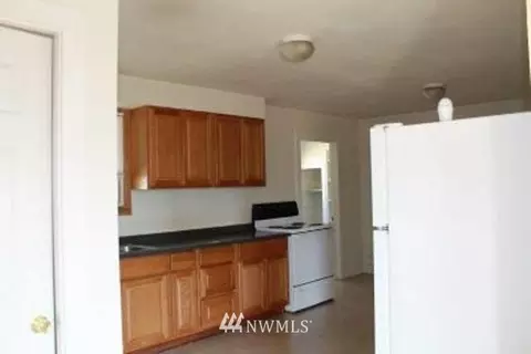 452 W Alder St, Sequim, WA 98382 photo 9