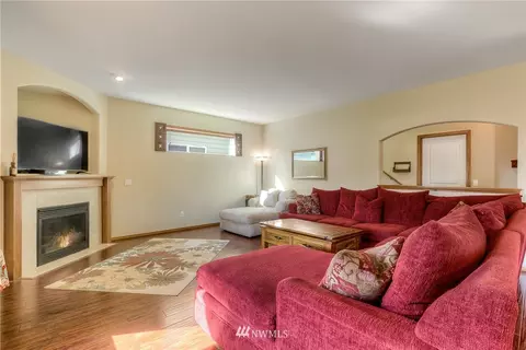 311 Starling St SW, Orting, WA 98360 photo 9