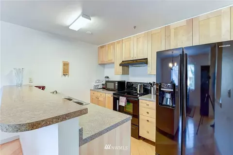 18930 Bothell Everett Hwy #E302, Bothell, WA 98012 photo 7