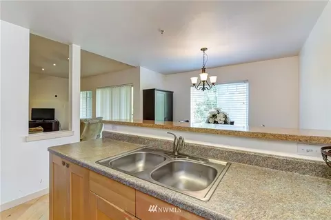18930 Bothell Everett Hwy #E302, Bothell, WA 98012 photo 9