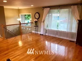 630 216 Th St SW, Bothell, WA 98021 photo 6