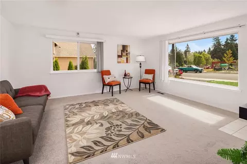 19 213th St SW, Bothell, WA 98021 photo 4