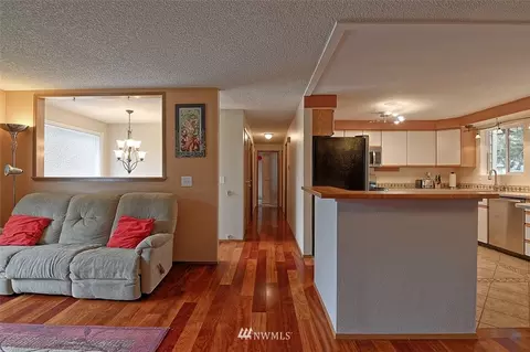 12404 11th Dr SE, Everett, WA 98208 photo 3