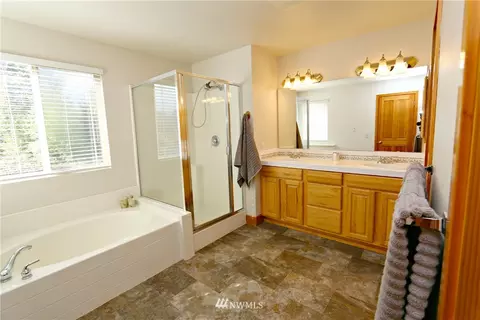 1006 Williams St NW, Orting, WA 98360 photo 12