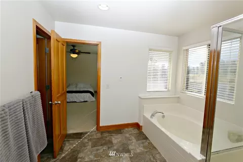 1006 Williams St NW, Orting, WA 98360 photo 14