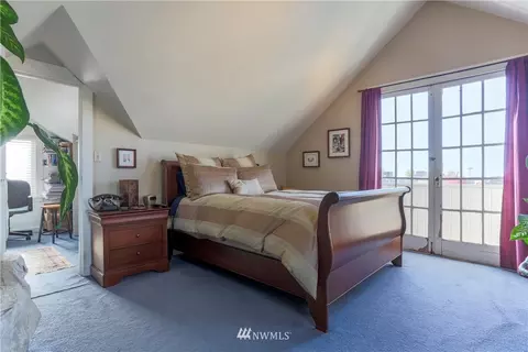 401 11th Ave E, Seattle, WA 98102 photo 13