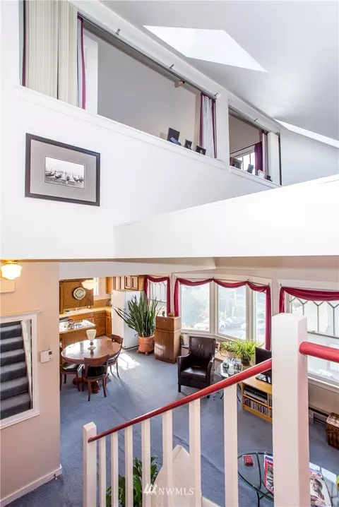 401 11th Ave E, Seattle, WA 98102 photo 11