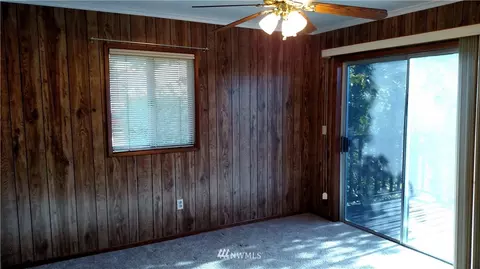 125 SE King St, Camas, WA 98607 photo 3