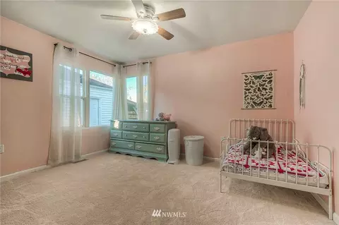 910 Myrtine St, Enumclaw, WA 98022 photo 13