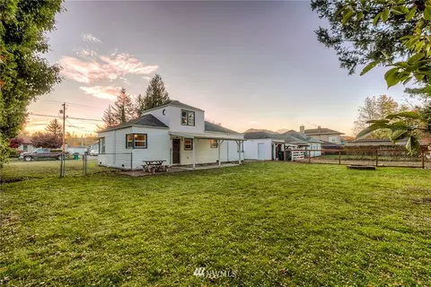 910 Myrtine St, Enumclaw, WA 98022 photo 16
