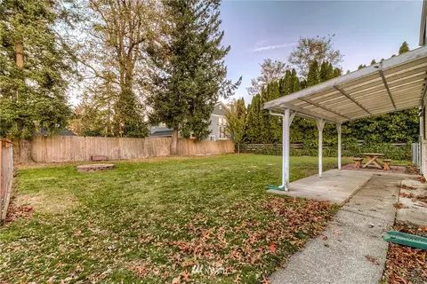 910 Myrtine St, Enumclaw, WA 98022 photo 15