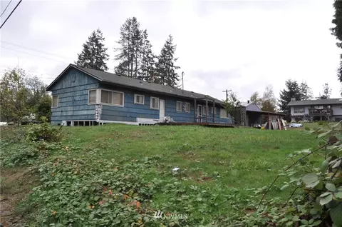2017 Gibson Rd, Everett, WA 98204 photo 3