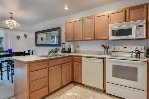 12017 Alexander Rd, Everett, WA 98204 photo 20