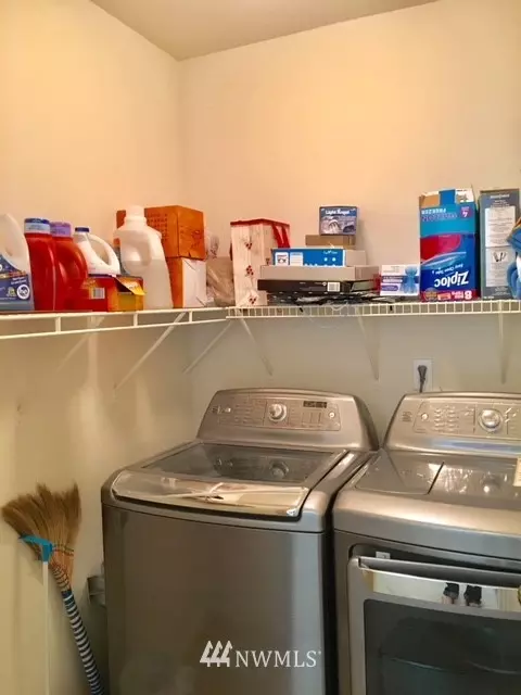 9823 10th Pl W, Everett, WA 98204 photo 8