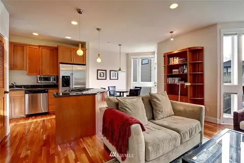 219 24th Ave E, Seattle, WA 98112 photo 8