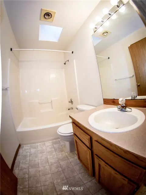 7123 Rainier, Everett, WA 98203 photo 7