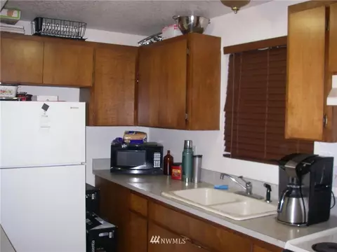 2519 Pine St, Everett, WA 98201 photo 4