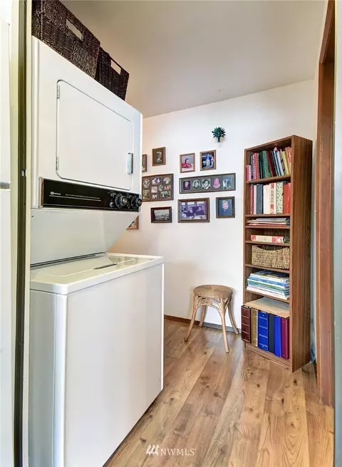 10121 NE 186th St, Bothell, WA 98011 photo 24