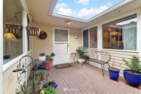10121 NE 186th St, Bothell, WA 98011 photo 2