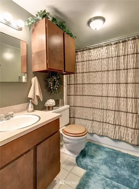 10121 NE 186th St, Bothell, WA 98011 photo 23