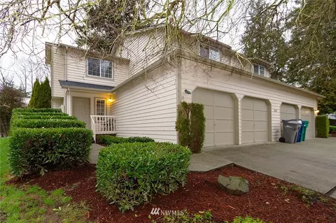 531 Duchess Rd, Bothell, WA 98012 photo 2