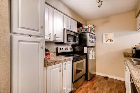 412 Center Rd #B9, Everett, WA 98204 photo 4